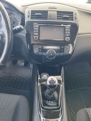 Nissan Pulsar 2016-thumb-15