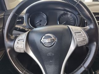 Nissan Pulsar 2016-thumb-16