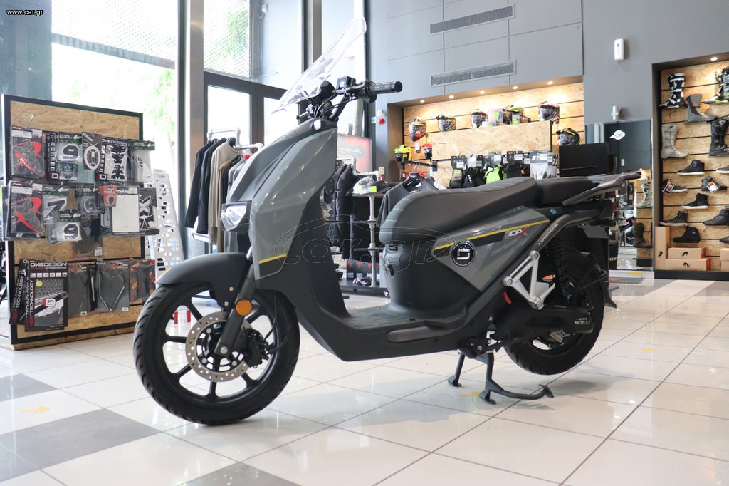 Super Soco CPX 2024