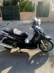 Piaggio Beverly 500 2006 Piaggio beverly 500cc-thumb-1
