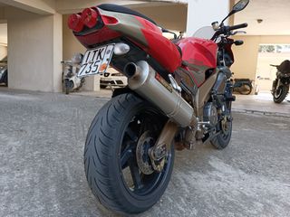 Aprilia Tuono 2004-thumb-1