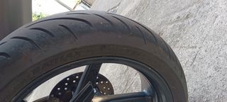Aprilia Tuono 2004-thumb-10