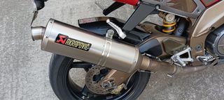 Aprilia Tuono 2004-thumb-11