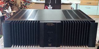 Τελικος Ενισχυτης  Rotel  RB-1080