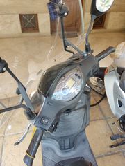 Sym Symphony SR 125i 2016-thumb-3