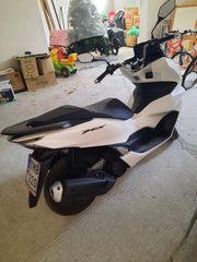 Honda PCX 125 2023-thumb-3
