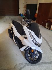 Honda PCX 125 2023-thumb-1