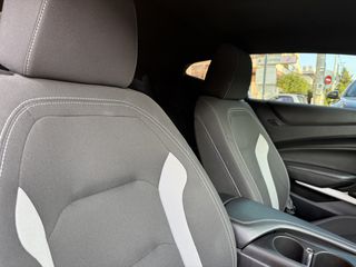 Chevrolet Camaro 2019 RS-thumb-10