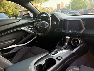 Chevrolet Camaro 2019 RS-thumb-11