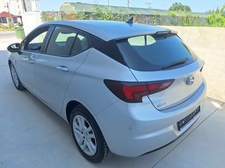 Opel Astra 2019-thumb-3