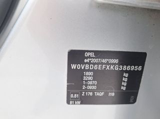Opel Astra 2019-thumb-35