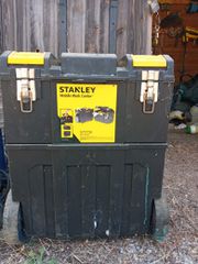 Τροχήλατη εργαλειοθήκη Stanley