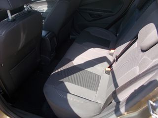 Ford Fiesta 2013 1.5 TITANIUM-thumb-6