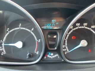 Ford Fiesta 2013 1.5 TITANIUM-thumb-14