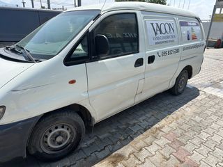 Mitsubishi L400 2009