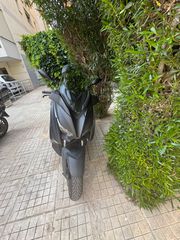 Yamaha X-Max 300 2019
