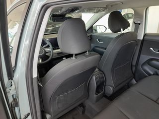 Hyundai Kona 2026 1.0 100hp Distinctive 48V-thumb-11