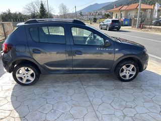 Dacia Sandero 2017-thumb-2