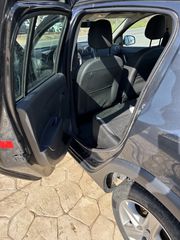 Dacia Sandero 2017-thumb-5