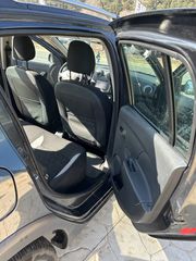 Dacia Sandero 2017-thumb-7