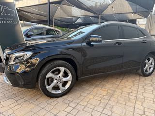 Mercedes-Benz GLA 180 2018 URBAN 7G-DCT-F1