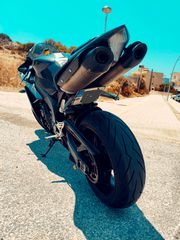 Yamaha YZF-R1 2009-thumb-1