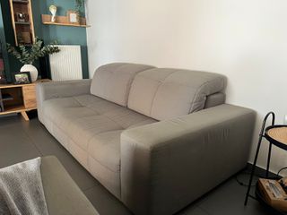 2 καναπέδες Milanode τριθέσιοι με ανάκληση 400€ Διαστάσεις 2,30μ.