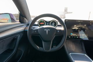 Tesla Model 3 2022 Performance-thumb-25