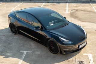 Tesla Model 3 2022 Performance-thumb-1