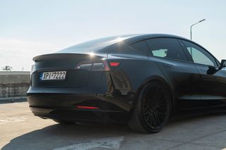 Tesla Model 3 2022 Performance-thumb-3