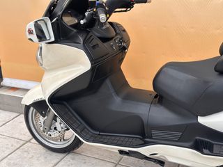 Suzuki Burgman 650 2010 -MOTO SIDIROPOULOS- BURGMAN 650 EXECUTIVE-thumb-22