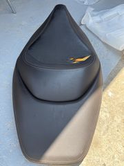 Σελα Beverly 300-thumb-1