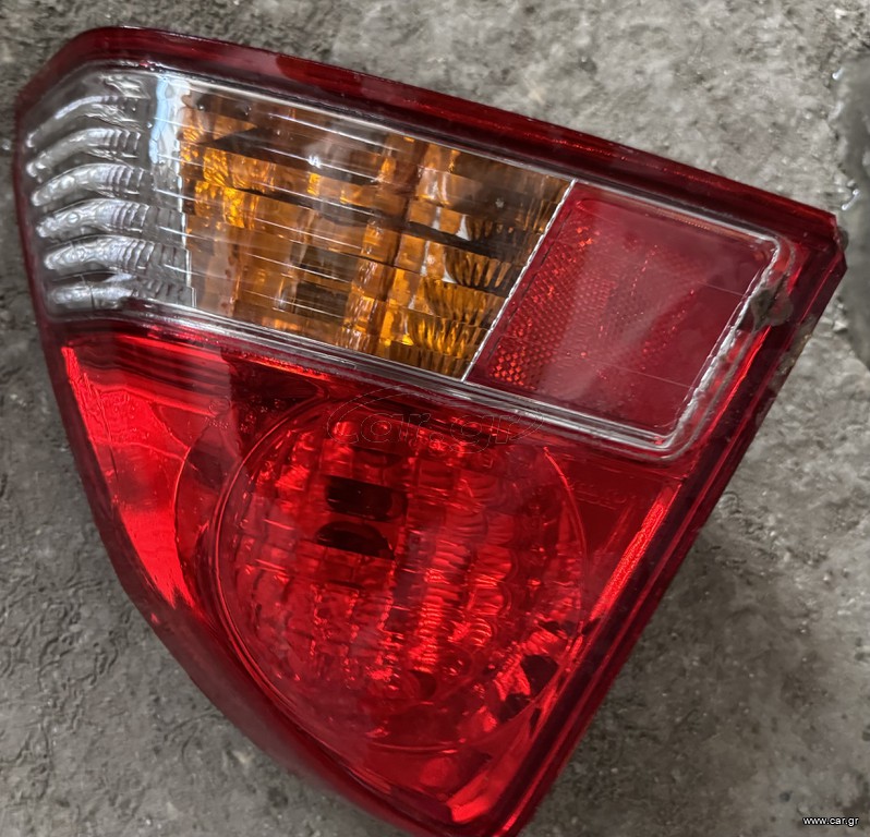 Δεξί φανάρι πίσω Honda civic 7TH GEN GLi 4D SEDAN 4 SP 2003(γνήσιο)