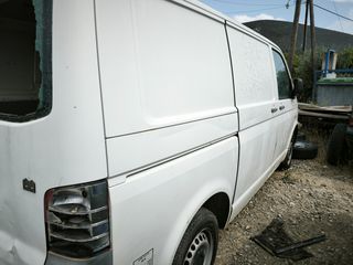 Volkswagen T5 cdi-thumb-5
