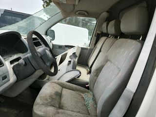 Volkswagen T5 cdi-thumb-12