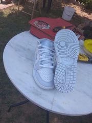 Nike air jordan-thumb-1