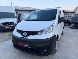 Nissan NV 200 2015