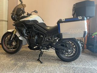 Triumph Tiger 800 2012 ABS-thumb-1