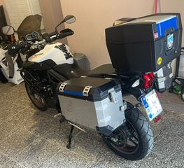Triumph Tiger 800 2012 ABS-thumb-2