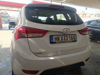 Hyundai ix20 2011