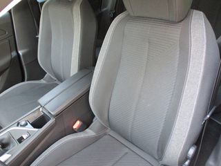 Peugeot 308 2022 1.2 PURETECH ALLURE-thumb-7