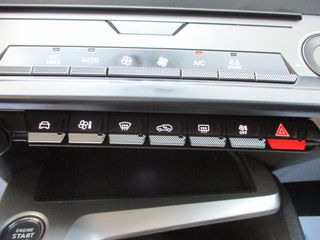 Peugeot 308 2022 1.2 PURETECH ALLURE-thumb-22