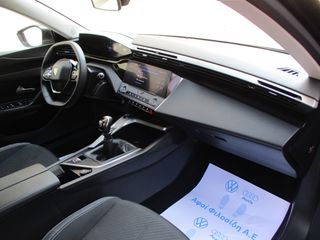 Peugeot 308 2022 1.2 PURETECH ALLURE-thumb-33