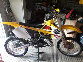 ΚΙΤ ΠΛΑΣΤΙΚΆ  RM250 1997