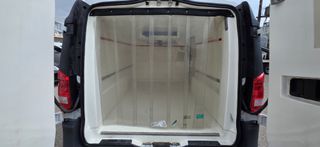 Ψυγείο Mercedes-Benz 2018 vito 114-thumb-12