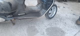 VESPA GTS 300 ABS-thumb-11