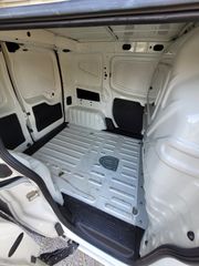 Fiat Fiorino 2017-thumb-10