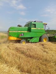 Θεριζοαλωνιστικές John Deere 1990 1085
