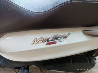 Piaggio Medley 150 2023-thumb-8