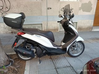 Piaggio Medley 150 2023-thumb-15